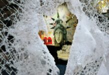 Гибнущая элита: на пути от основоположников к самоубийцам