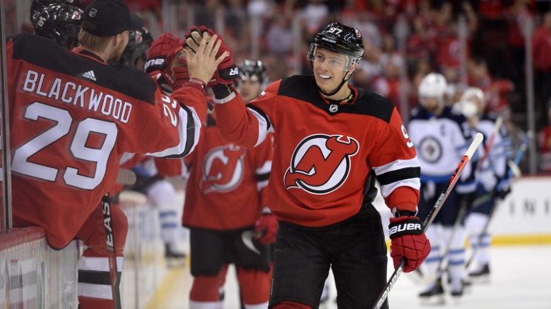 Контракт Гусева с &laquo;Флоридой&raquo;, обмены Барабанова и Куликова, новые партнёры для Овечкина: главные события дедлайна НХЛ