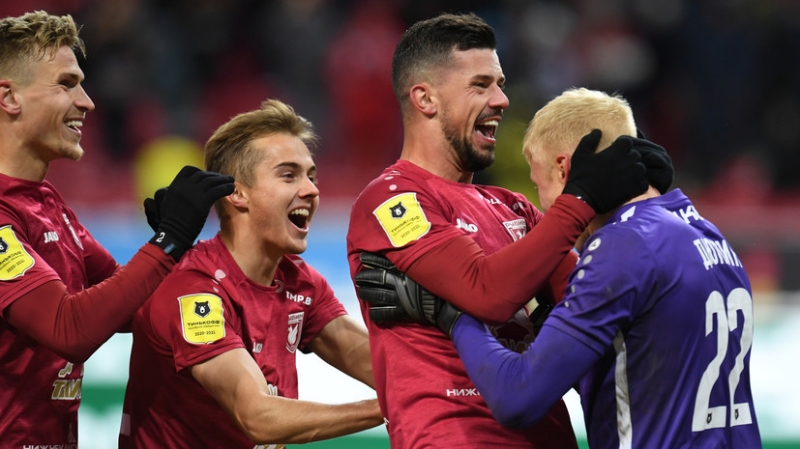 Сейвы Дюпина, голы Деспотовича и магия Макарова и Кварацхелии: как &laquo;Рубин&raquo; включился в борьбу за медали РПЛ