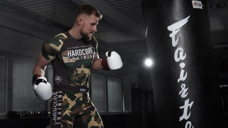 Проблемы с визой, сгонка веса и взаимные комплименты: что окружает бой Волков &mdash; Ган на турнире UFC Fight Night 190